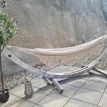 דירה Lotus אוברונאז